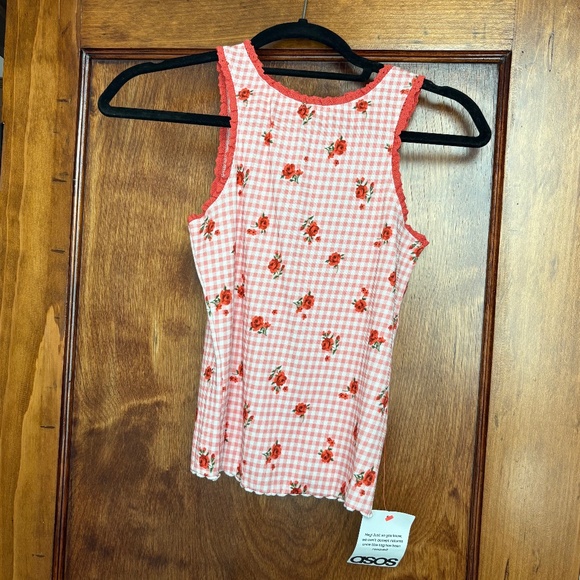 ASOS DESIGN ribbed red tank in floral gingham print - Picture 4 of 5